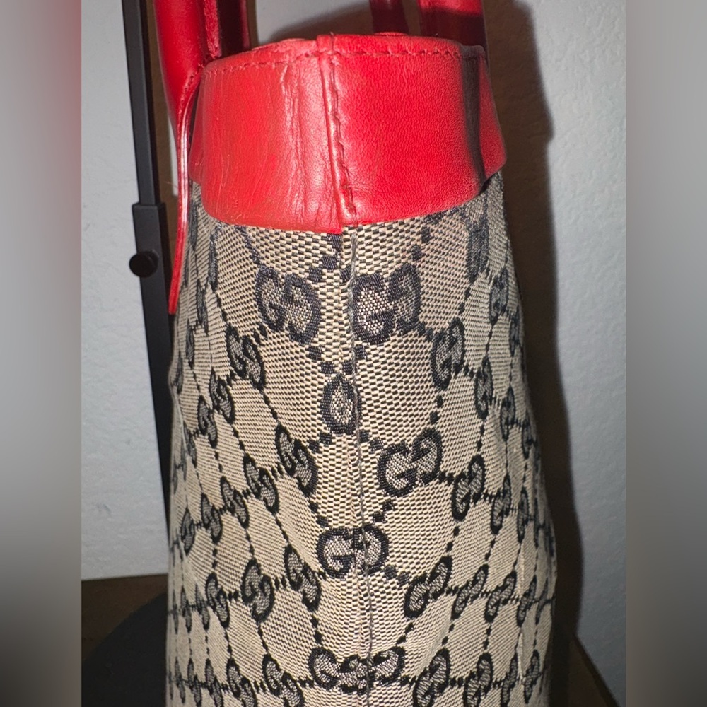 Gucci Red and Brown Monogram Tote Bag - Picture 4 of 16